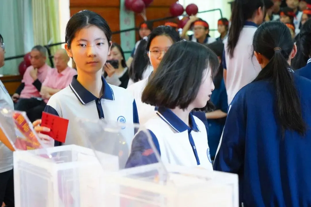 百日攻坚勇攀巅峰,青春逐梦决胜中考——白云外国语中学2026届初三百日誓师活动圆满举行 第20张