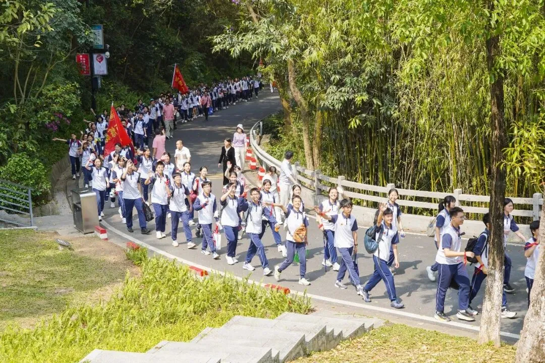 百日攻坚勇攀巅峰,青春逐梦决胜中考——白云外国语中学2026届初三百日誓师活动圆满举行 第62张