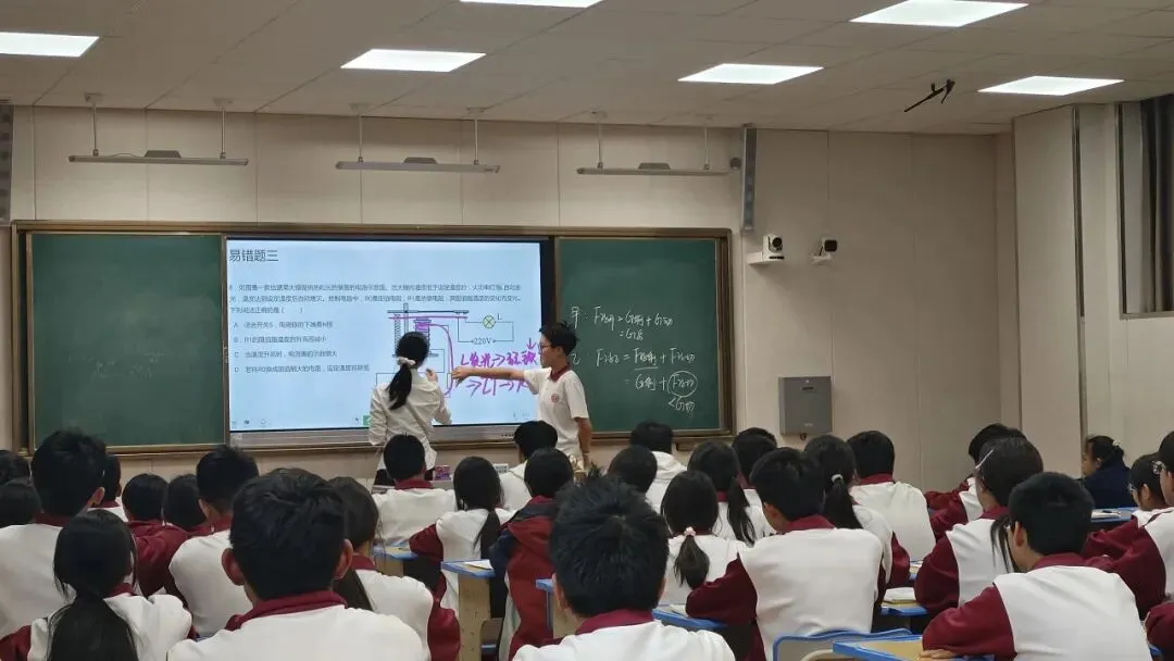 精准讲评提质效 深耕课堂备中考——隆阳区第一中学中考试卷讲评示范课展评赛顺利开展 第31张