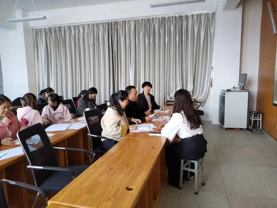 精准讲评提质效 深耕课堂备中考——隆阳区第一中学中考试卷讲评示范课展评赛顺利开展 第40张