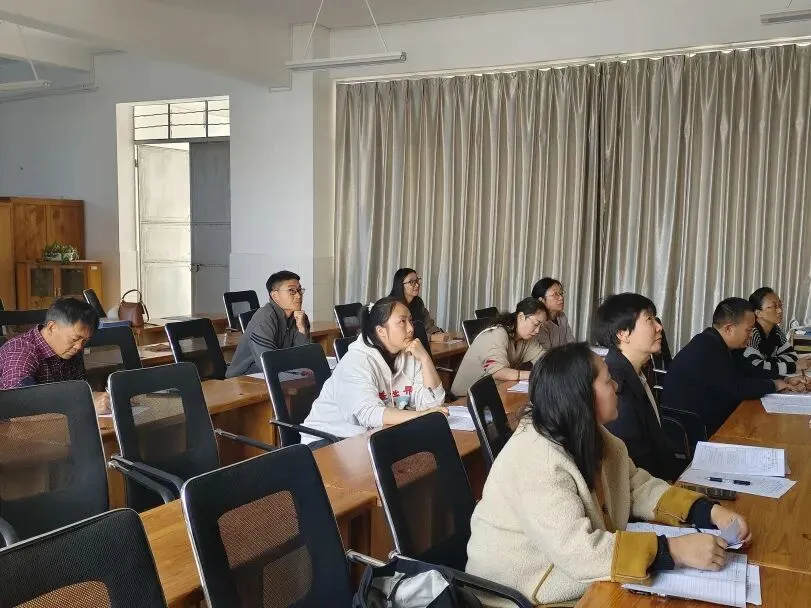 精准讲评提质效 深耕课堂备中考——隆阳区第一中学中考试卷讲评示范课展评赛顺利开展 第53张