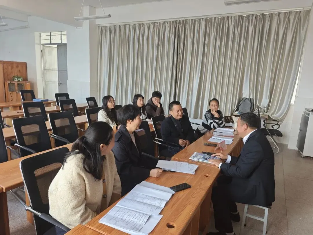 精准讲评提质效 深耕课堂备中考——隆阳区第一中学中考试卷讲评示范课展评赛顺利开展 第56张