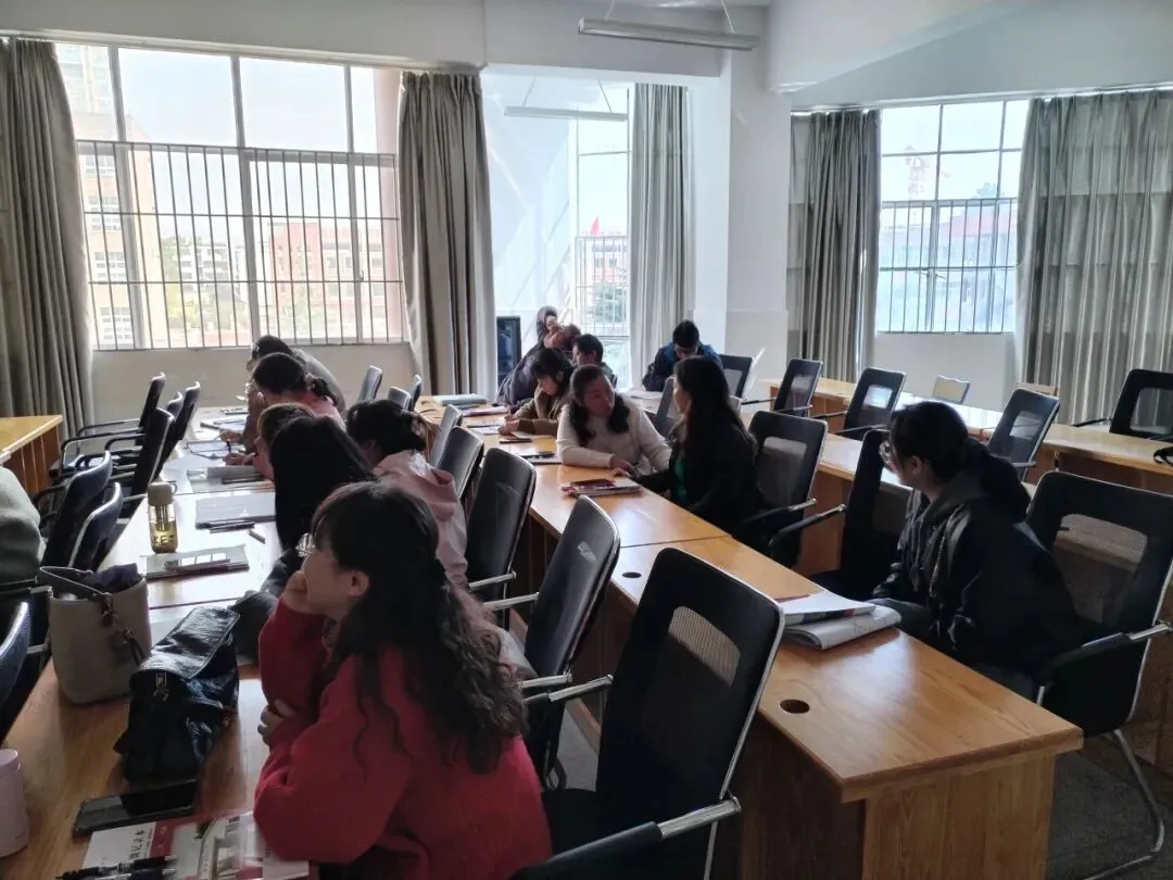 精准讲评提质效 深耕课堂备中考——隆阳区第一中学中考试卷讲评示范课展评赛顺利开展 第58张