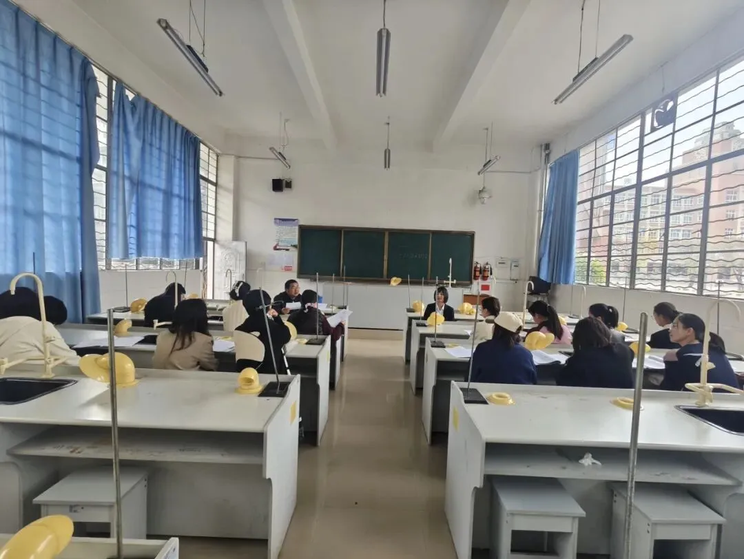 精准讲评提质效 深耕课堂备中考——隆阳区第一中学中考试卷讲评示范课展评赛顺利开展 第61张