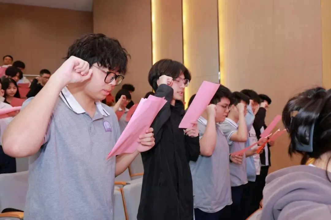 暨南大学暨附港澳台联考” 第二次模拟考试表彰大会&澳门四校联考誓师仪式考前动员大会 第39张