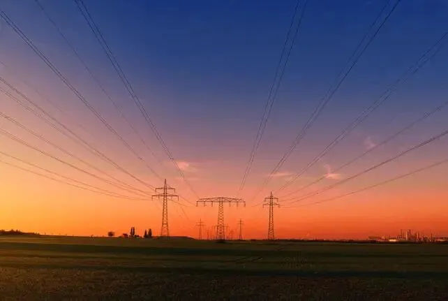 中考作文范文①:《此心安处是吾乡》 第2张