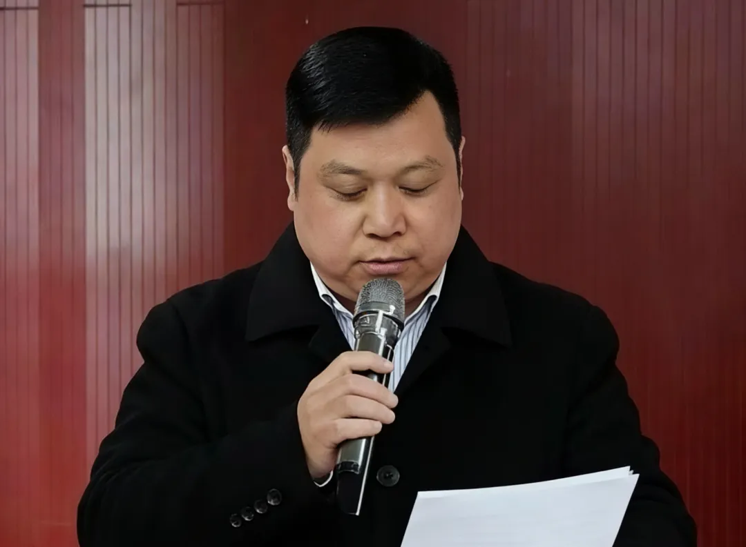 仁怀市五马中学举行2026年决胜中考百日冲刺誓师大会 第2张