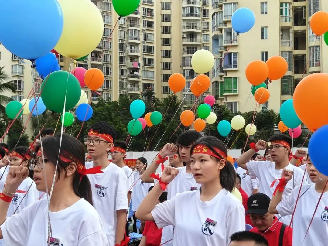 青春逐梦 决胜中考 | 海南昌茂花园学校隆重举行2026届中考百日誓师大会 第52张