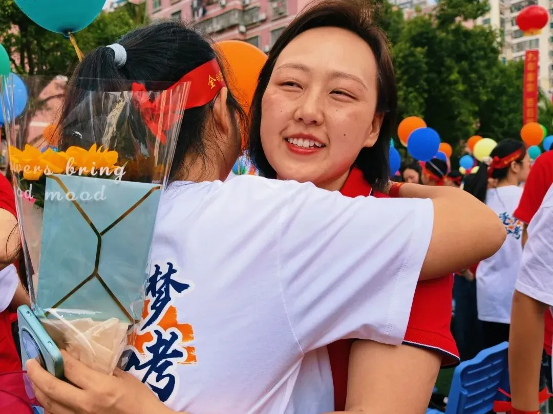 青春逐梦 决胜中考 | 海南昌茂花园学校隆重举行2026届中考百日誓师大会 第75张