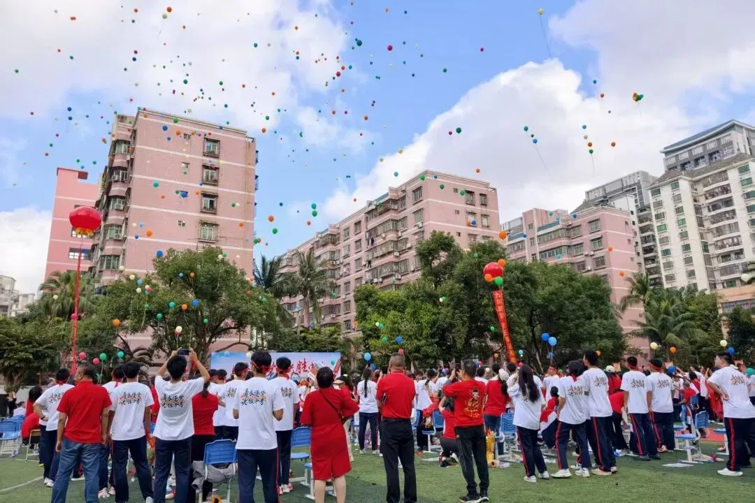 青春逐梦 决胜中考 | 海南昌茂花园学校隆重举行2026届中考百日誓师大会 第93张