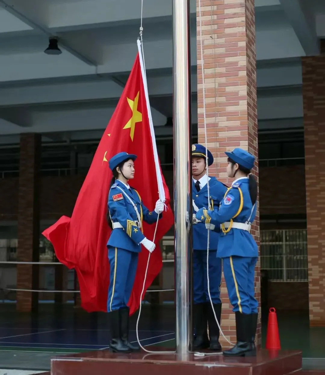 策马扬鞭战中考 百日拼搏创辉煌 ——湛江市港城中学2026届初三级百日誓师大会 第12张