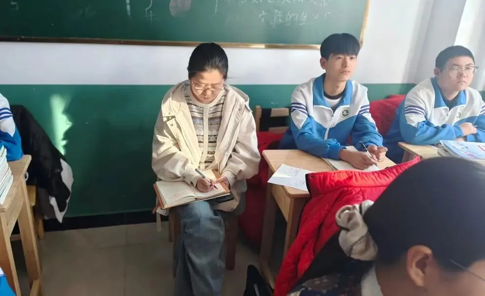 【教研动态】精准把脉促提升 凝心聚力备中考——奈曼旗教研室教研员赴初中学校开展备考专项调研工作 第21张