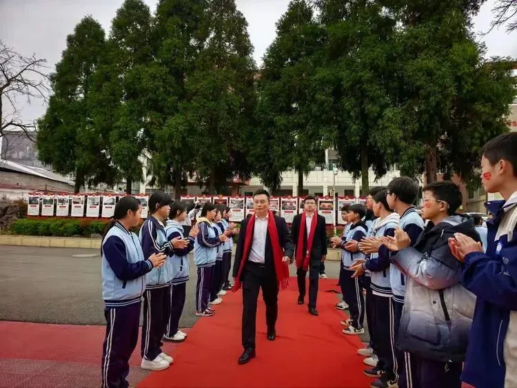 中考誓师大会 扬帆起航,决胜未来 第42张