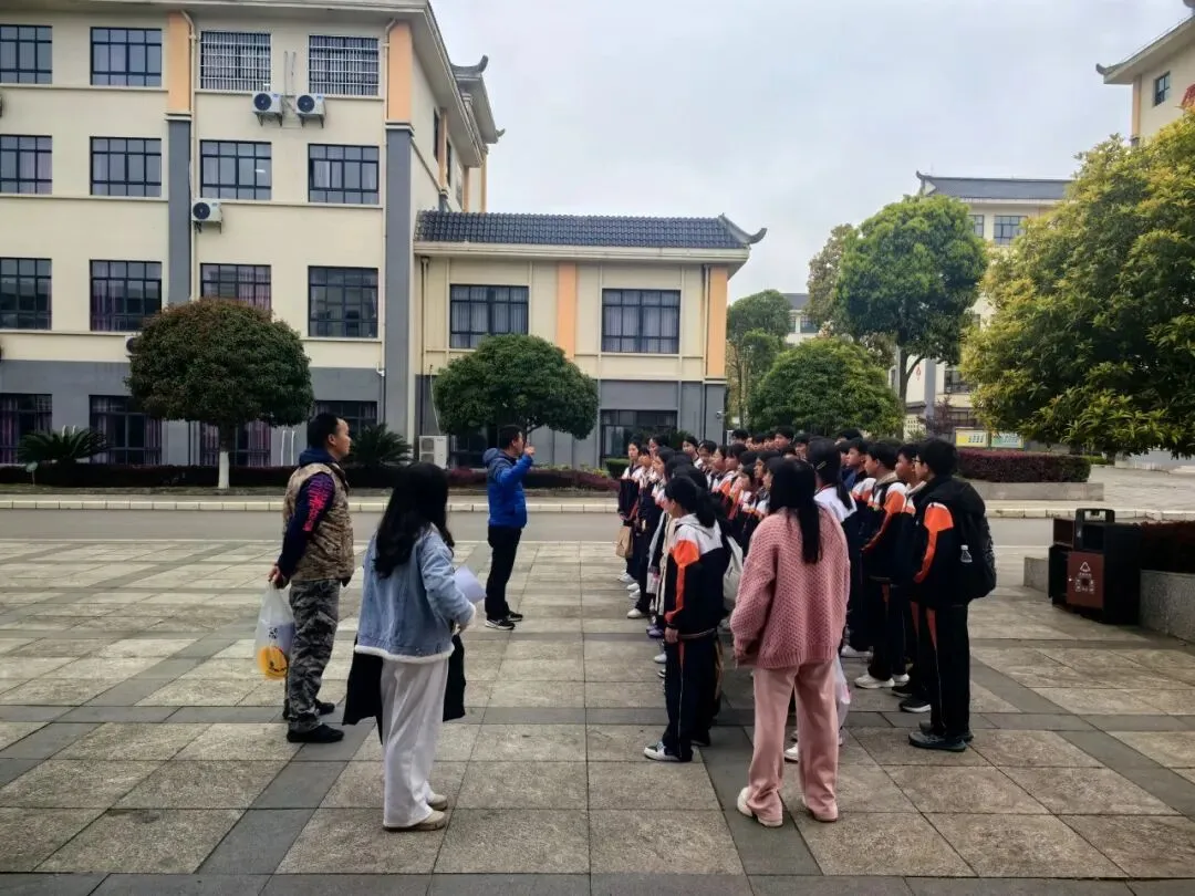 紫云三中开展第二次中体考模拟测试 第36张