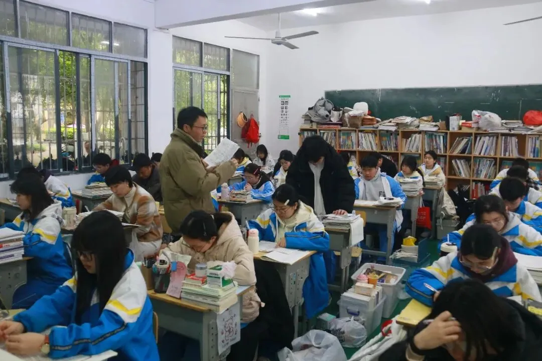 【聚焦州模・以研促教】聚焦州一模试卷 推进教研提质|黄平县旧州中学组织开展州一模讲评专项研讨活动 第36张