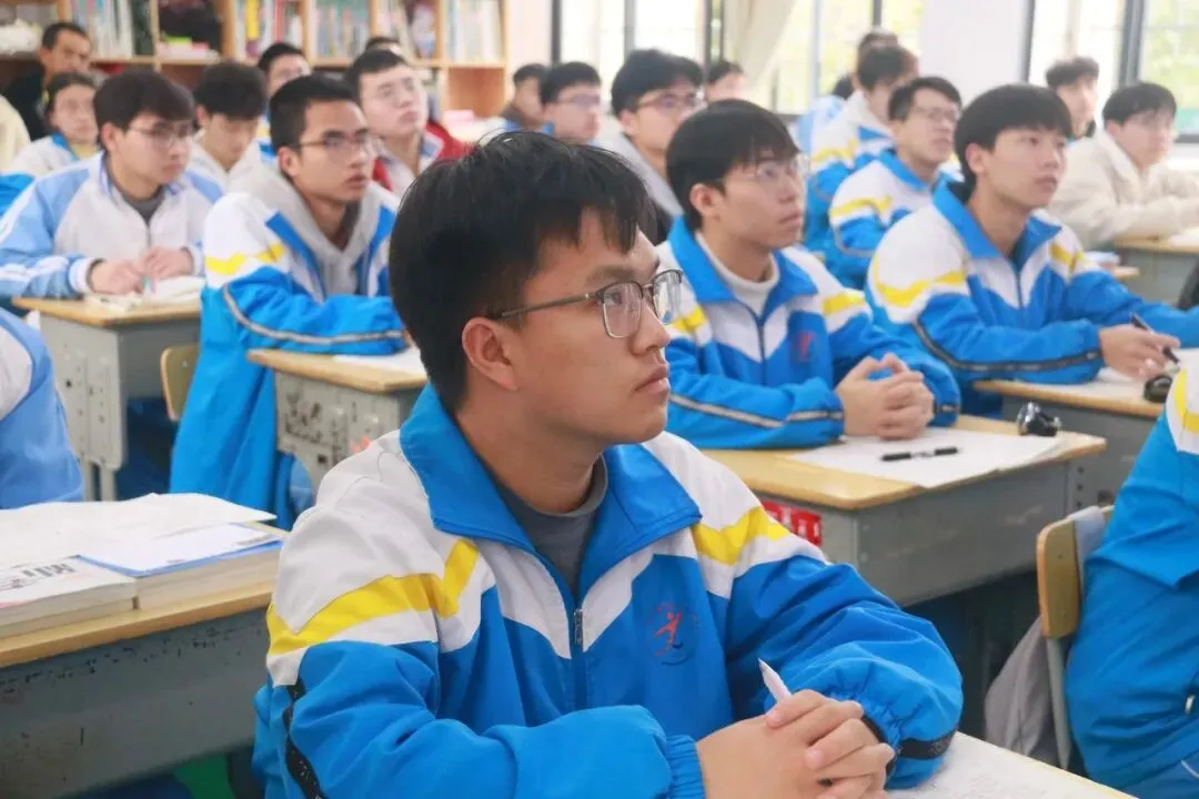 【聚焦州模・以研促教】聚焦州一模试卷 推进教研提质|黄平县旧州中学组织开展州一模讲评专项研讨活动 第47张