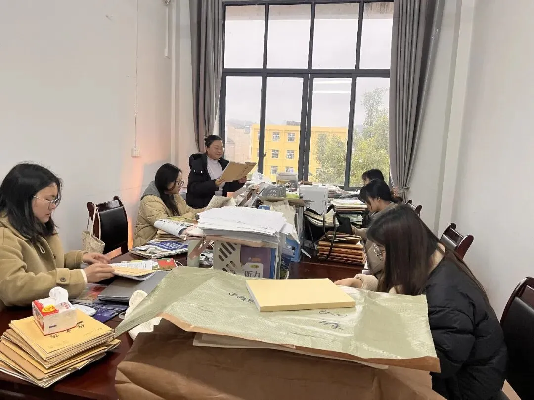 【聚焦州模・以研促教】聚焦州一模试卷 推进教研提质|黄平县旧州中学组织开展州一模讲评专项研讨活动 第53张