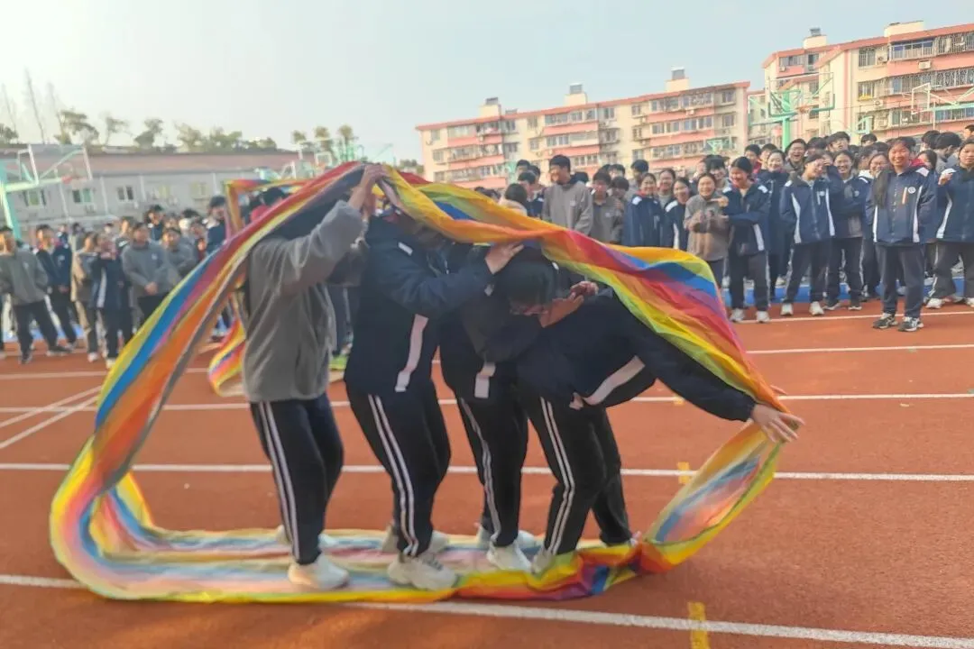 心向阳光,亮剑中考——庄桥中学初三减压暨动员活动纪实 第7张