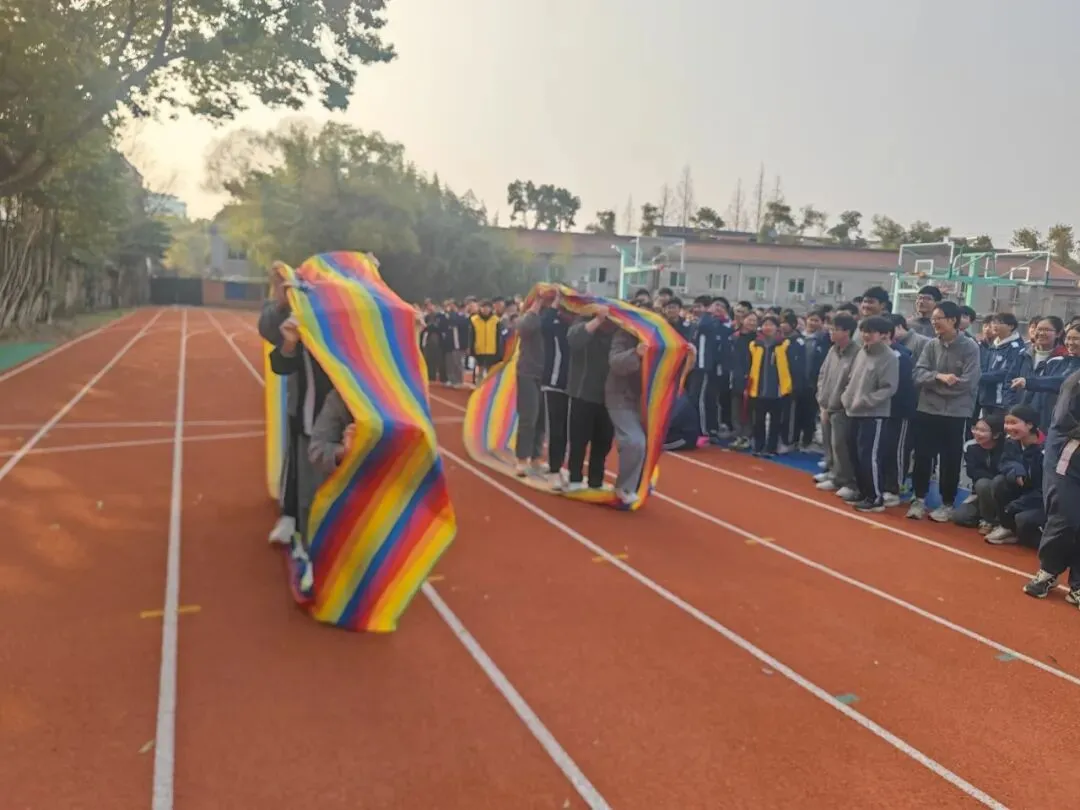 心向阳光,亮剑中考——庄桥中学初三减压暨动员活动纪实 第9张