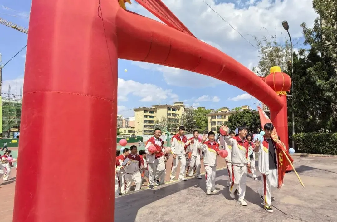 战鼓催征马蹄疾,决胜中考正当时——宜良县第二中学2026届中考誓师大会 第10张