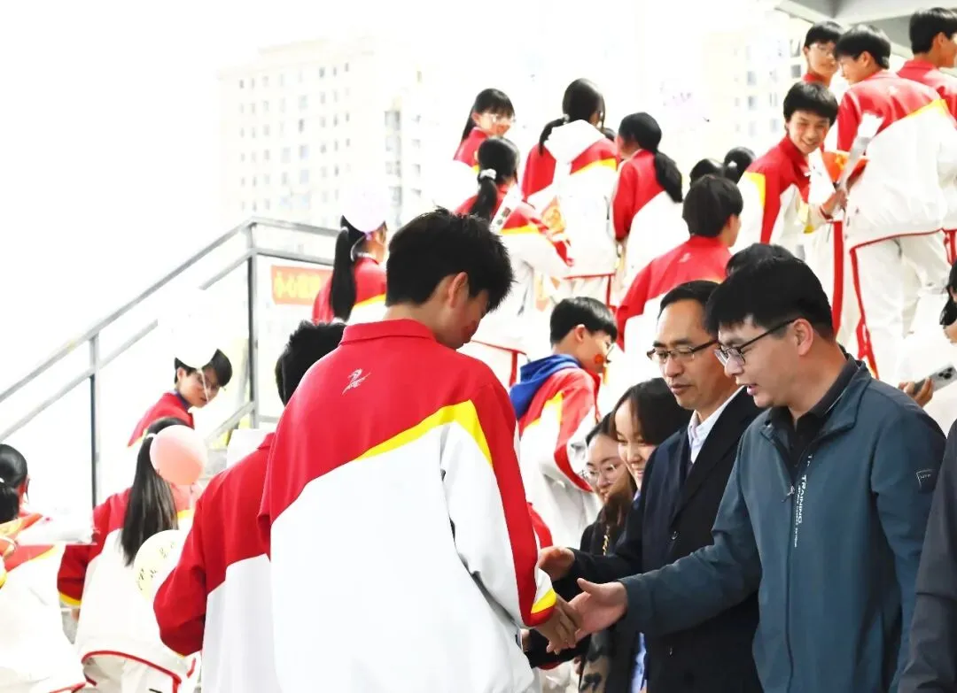 战鼓催征马蹄疾,决胜中考正当时——宜良县第二中学2026届中考誓师大会 第18张