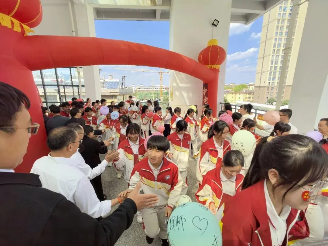 战鼓催征马蹄疾,决胜中考正当时——宜良县第二中学2026届中考誓师大会 第22张