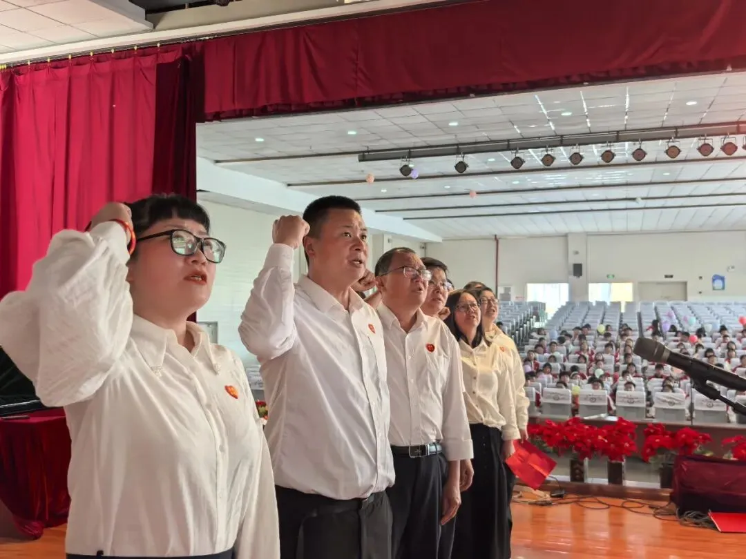 战鼓催征马蹄疾,决胜中考正当时——宜良县第二中学2026届中考誓师大会 第51张