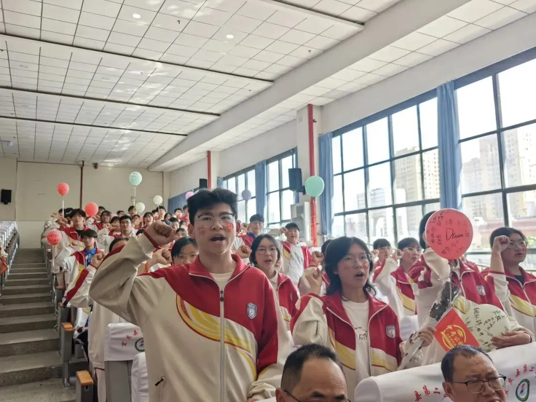 战鼓催征马蹄疾,决胜中考正当时——宜良县第二中学2026届中考誓师大会 第68张