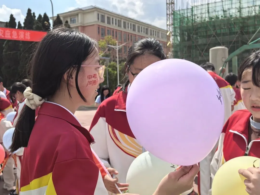 战鼓催征马蹄疾,决胜中考正当时——宜良县第二中学2026届中考誓师大会 第73张