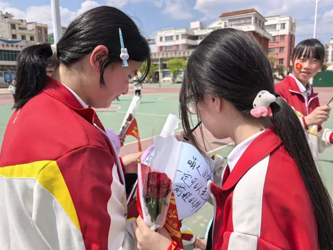 战鼓催征马蹄疾,决胜中考正当时——宜良县第二中学2026届中考誓师大会 第75张