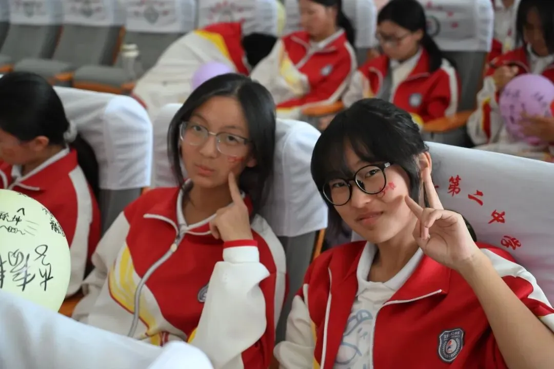 战鼓催征马蹄疾,决胜中考正当时——宜良县第二中学2026届中考誓师大会 第76张