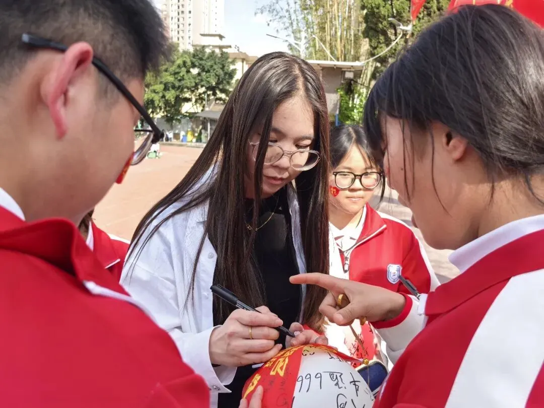 战鼓催征马蹄疾,决胜中考正当时——宜良县第二中学2026届中考誓师大会 第82张