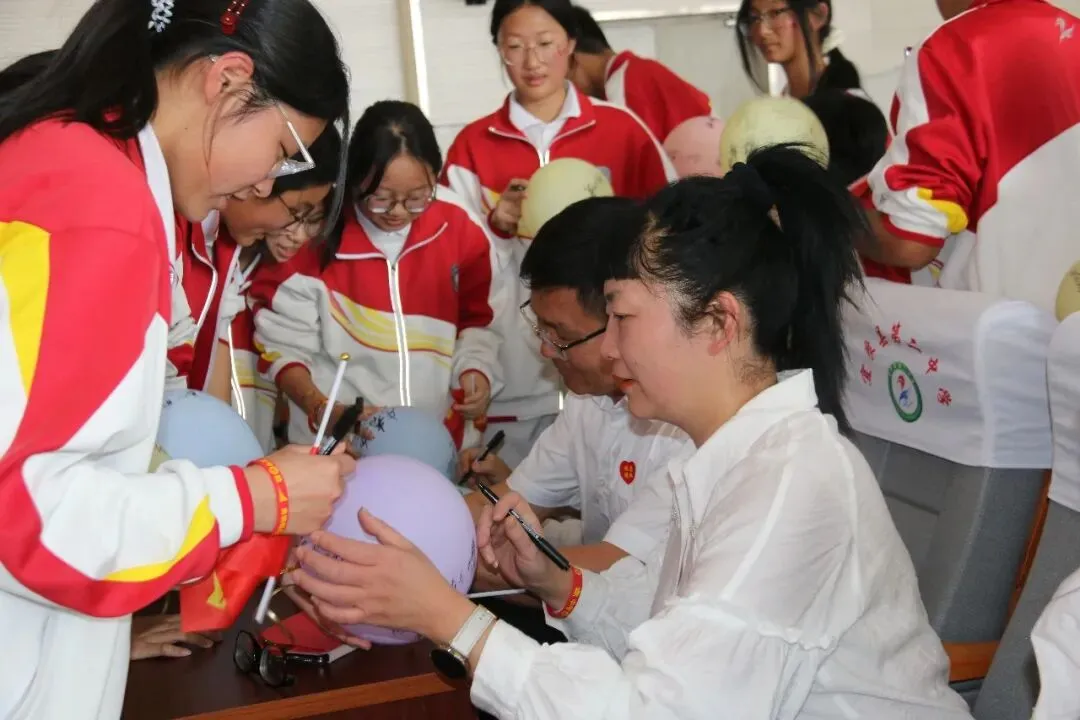 战鼓催征马蹄疾,决胜中考正当时——宜良县第二中学2026届中考誓师大会 第87张