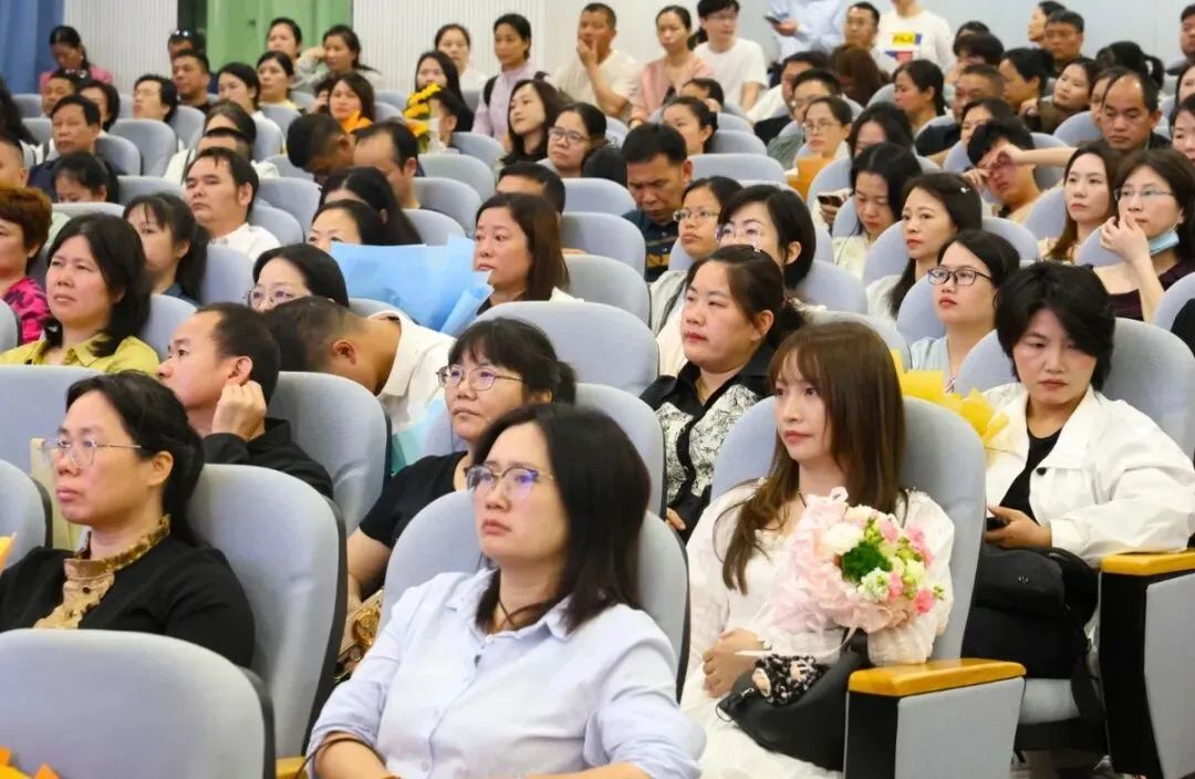 马年驰骋正当时,春分奋进恰逢期 | 中考百日动员,燃情启幕! 第12张 马年驰骋正当时,春分奋进恰逢期 | 中考百日动员,燃情启幕! 第12张