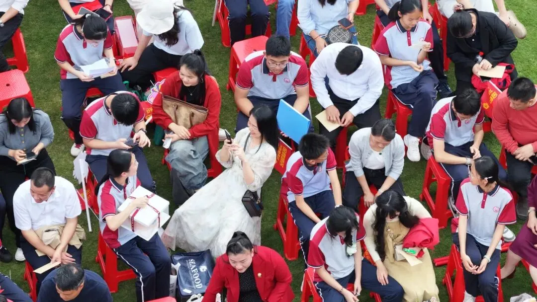 马年驰骋正当时,春分奋进恰逢期 | 中考百日动员,燃情启幕! 第40张 马年驰骋正当时,春分奋进恰逢期 | 中考百日动员,燃情启幕! 第40张