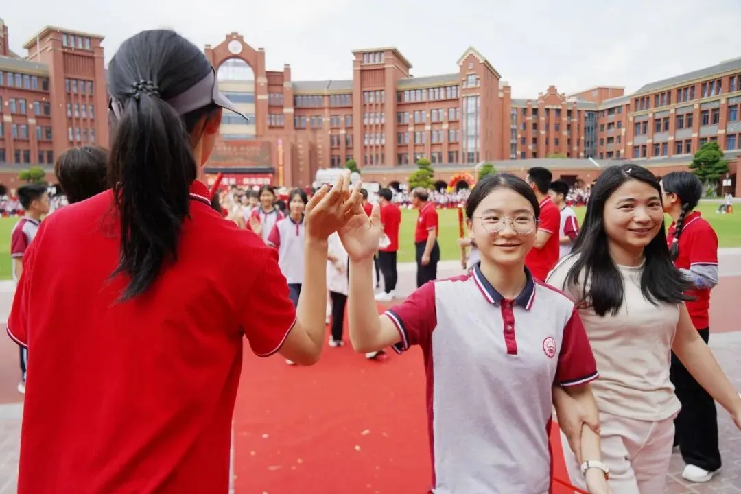 马年驰骋正当时,春分奋进恰逢期 | 中考百日动员,燃情启幕! 第51张 马年驰骋正当时,春分奋进恰逢期 | 中考百日动员,燃情启幕! 第51张