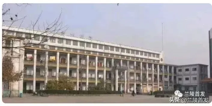 吉林省中考政策调整,我和孩子跨越32年的中考 第2张 吉林省中考政策调整,我和孩子跨越32年的中考 第2张