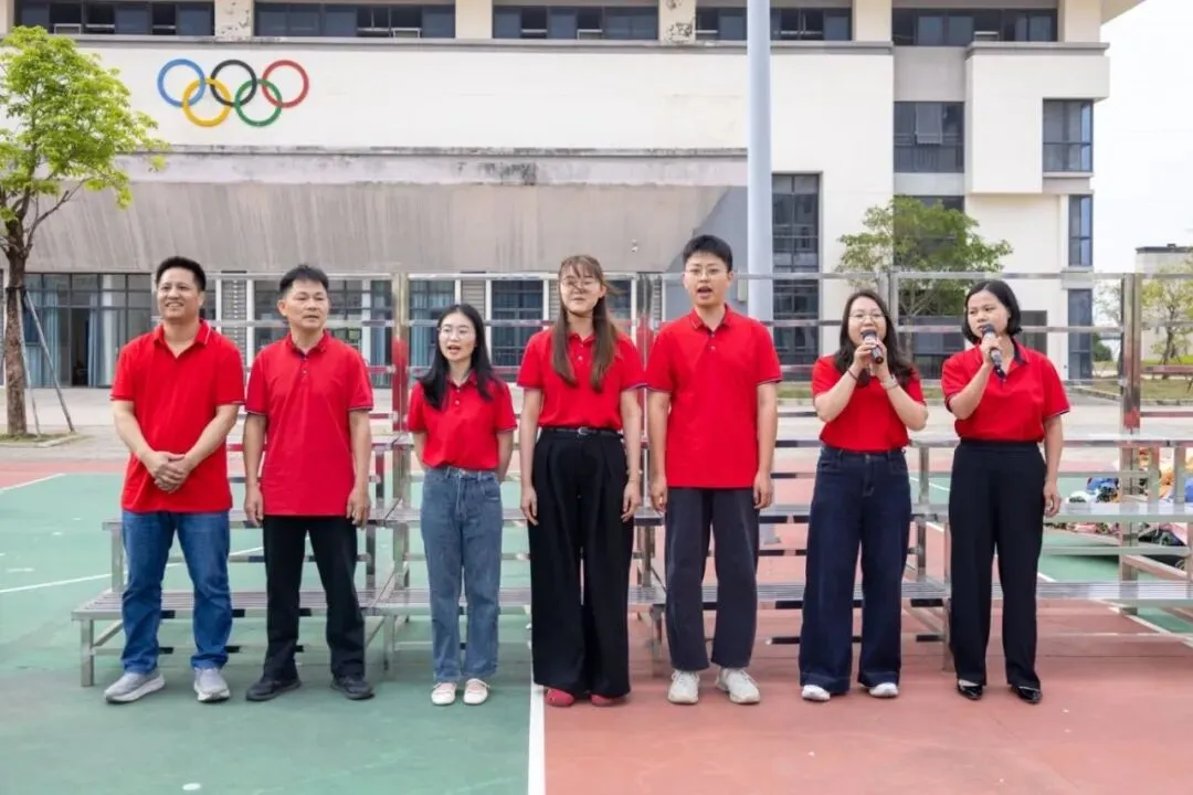 百日逐梦 决胜中考——博罗县龙溪第二中学隆重举行2026届中考冲刺动员大会 第23张 百日逐梦 决胜中考——博罗县龙溪第二中学隆重举行2026届中考冲刺动员大会 第23张