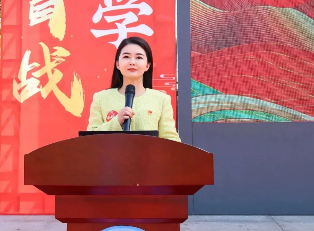 看,春分里的这片红!——国瑞中学中考励志大会圆满举行 第19张