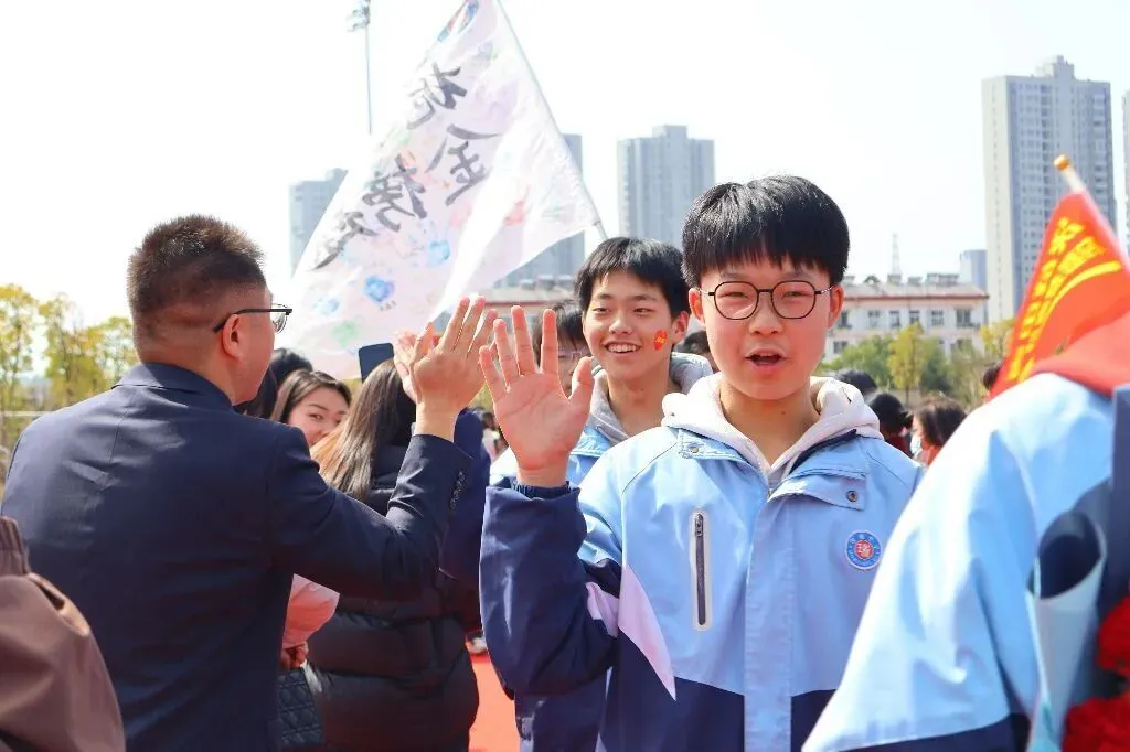 看,春分里的这片红!——国瑞中学中考励志大会圆满举行 第52张