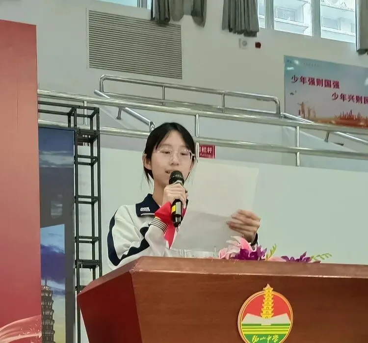 策马追梦  中考称雄——阳山县阳山中学举行2026届九年级中考百日誓师大会 第10张