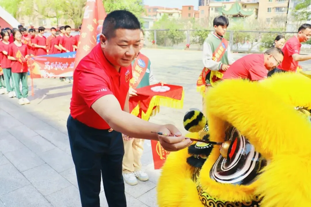 【中考百日誓师】策马扬鞭战百日 砥砺前行创佳绩——新君豪中英文学校2026届百日誓师大会 第33张