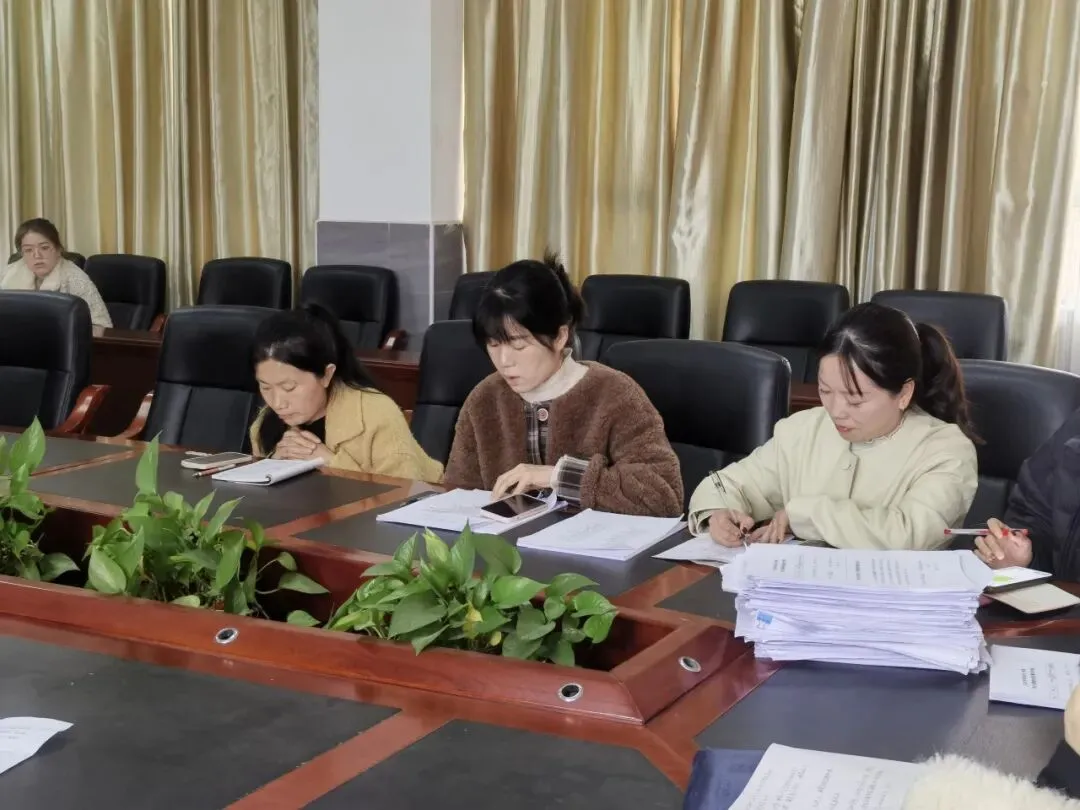 群策群力研复习 精准施策迎中考 第19张 群策群力研复习 精准施策迎中考 第19张