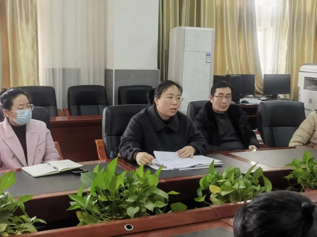 群策群力研复习 精准施策迎中考 第20张 群策群力研复习 精准施策迎中考 第20张