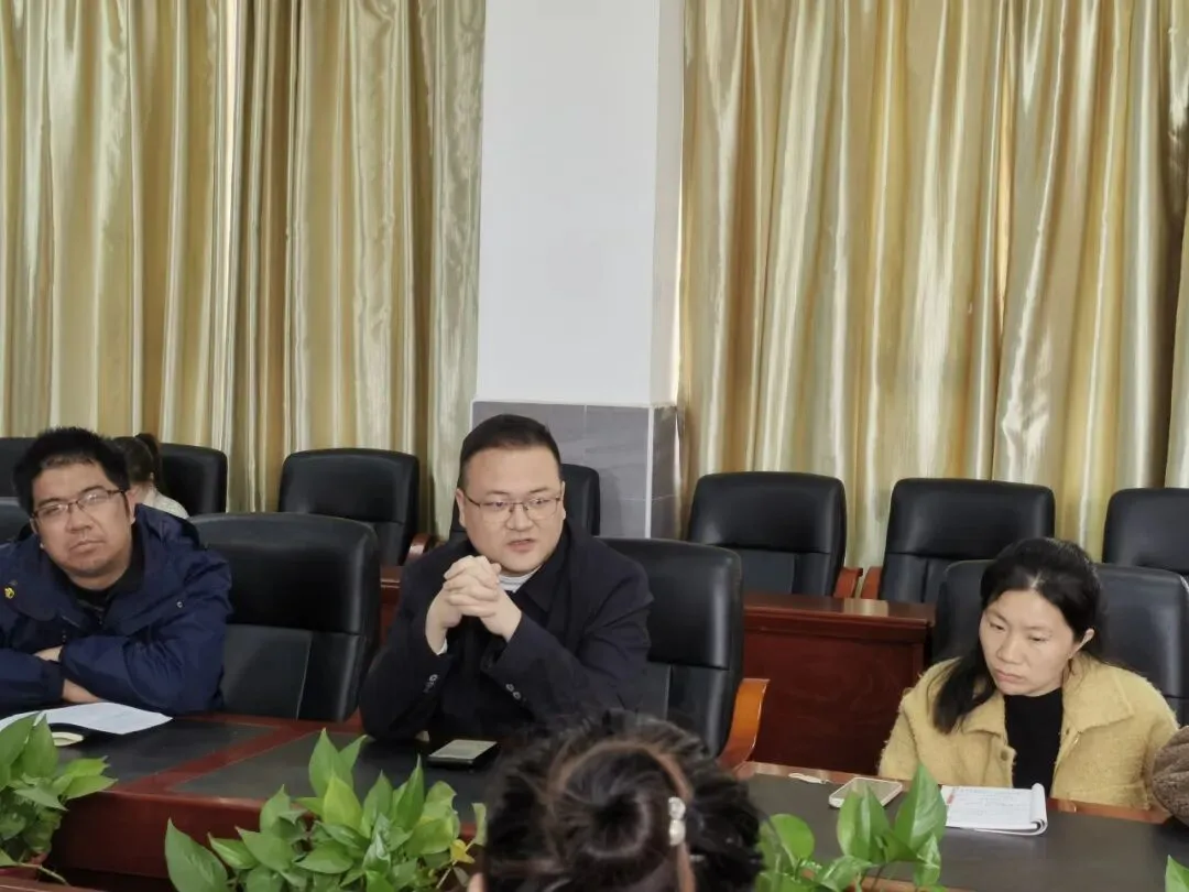 群策群力研复习 精准施策迎中考 第33张 群策群力研复习 精准施策迎中考 第33张