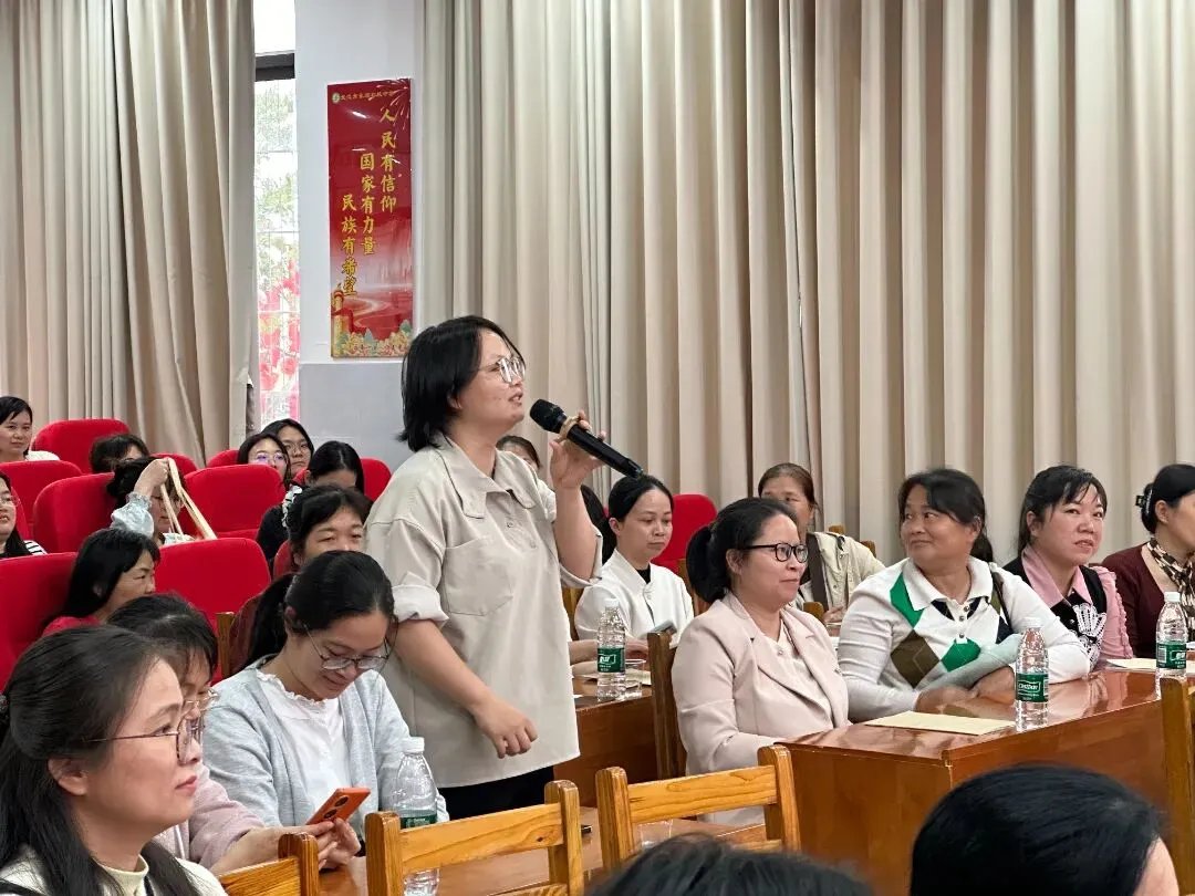 精研中考方向 聚力备考提质——北流市永顺初级中学2026年中考英语备考教学研讨会 第22张