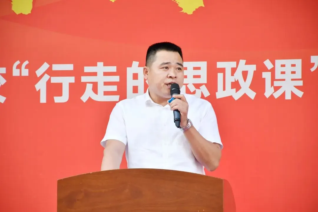 百日冲刺!直击航星学校2026年中考动员大会超燃现场 第26张 百日冲刺!直击航星学校2026年中考动员大会超燃现场 第26张