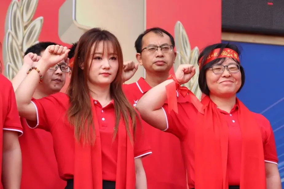 【中学部】骐骥驰骋冲百日,全力以赴赢中考|白云华赋2026届初三百日誓师大会圆满落幕 第96张