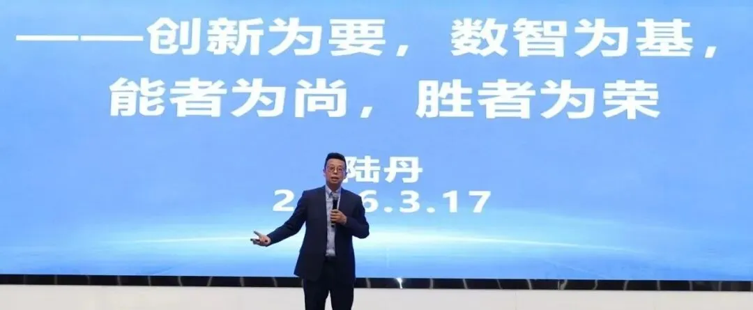 校企协同、真题真做,师生在极氪解锁“实战”答案 第8张 校企协同、真题真做,师生在极氪解锁“实战”答案 第8张