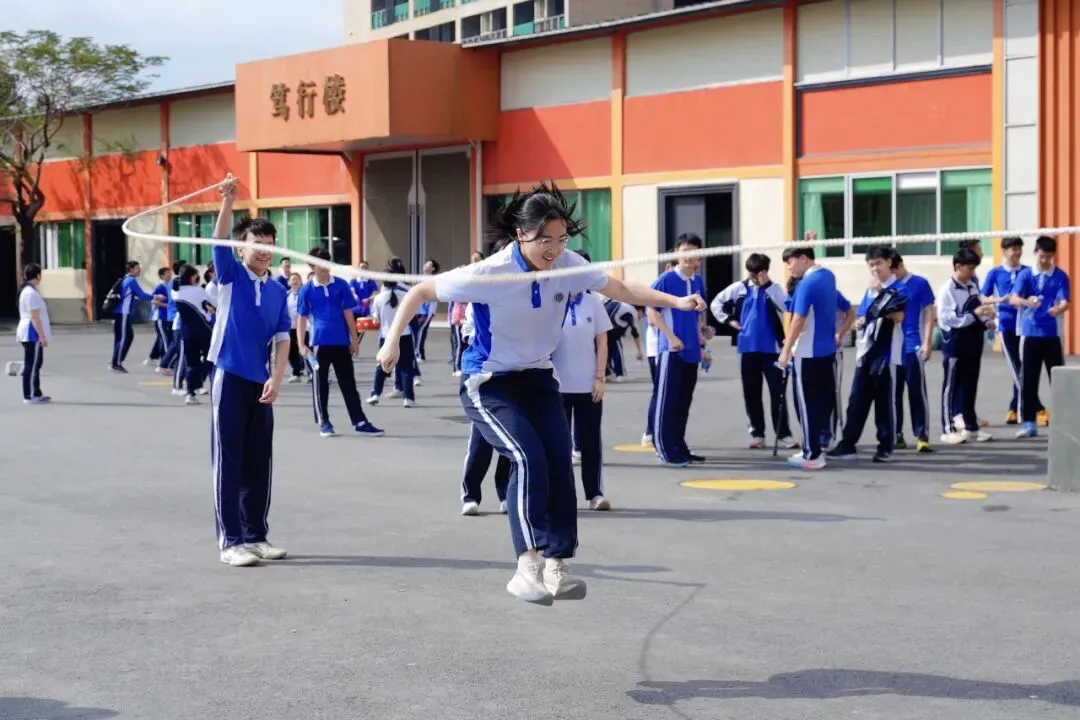 冲刺中考|策马扬鞭赴山海,同心聚力向荣光 第57张 冲刺中考|策马扬鞭赴山海,同心聚力向荣光 第57张